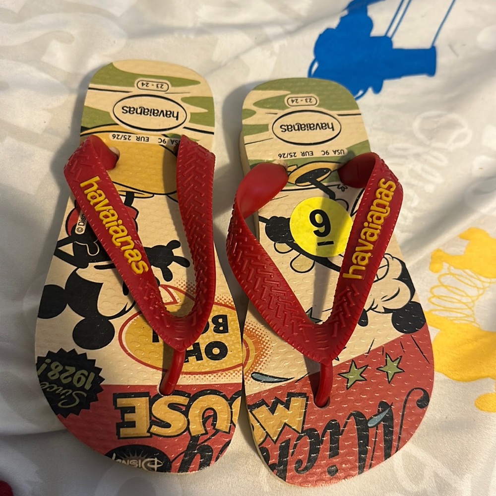 Havaianas Mickey sandals toddler 9C